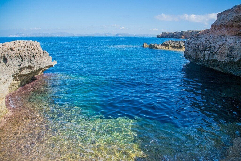 Best beaches and coves in Formentera